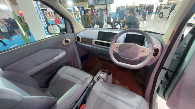 Mobil listrik Seres E1