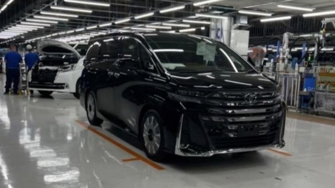 Toyota Vellfire baru