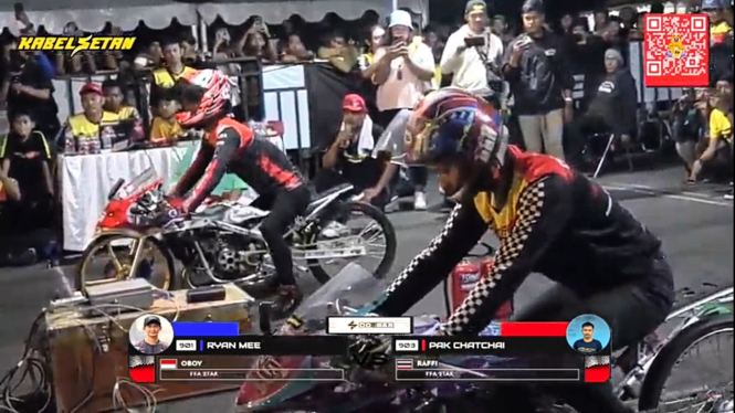 Motor drag Raffi Ahmad vs Om Boy Darius