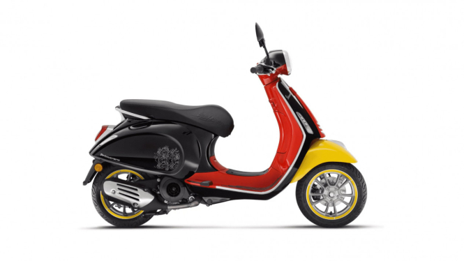 Disney Mickey Mouse Edition by Vespa
