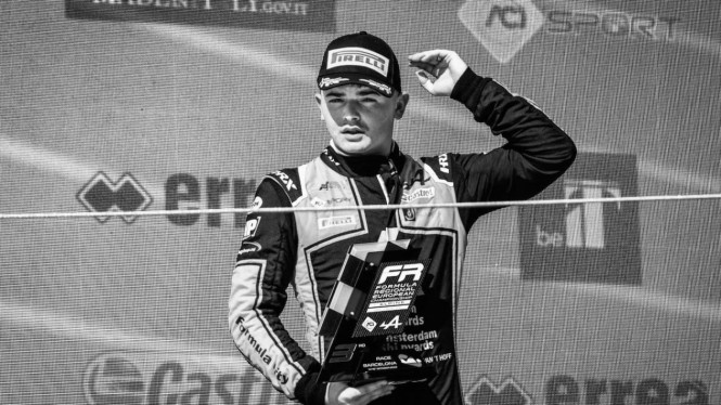 Pembalap Dilano van t Hoff Tewas