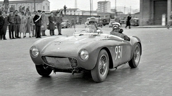 Ferrari 500 Mondial Spider Series I tahun 1954