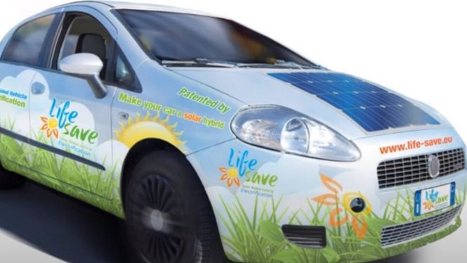 Mobil Hybrid Tenaga Surya Meledak