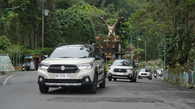 Test drive Suzuki XL7 Hybrid