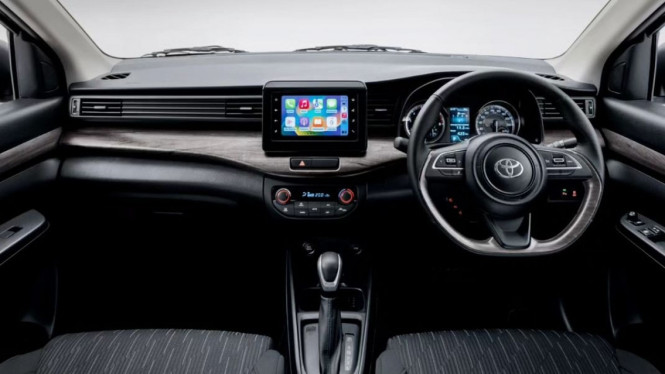Toyota Rumion kembaran Suzuki Ertiga di RI
