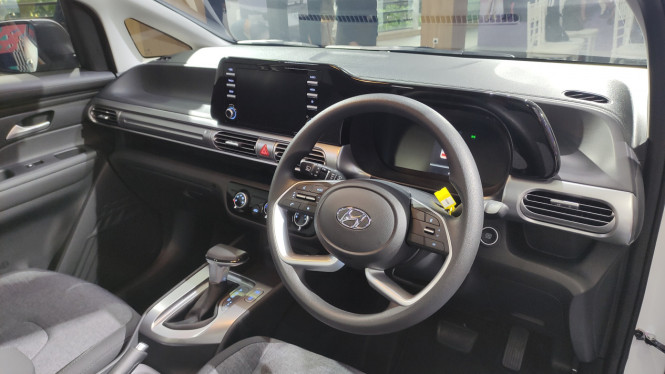 Tampilan panel instrumen Hyundai Stargazer baru
