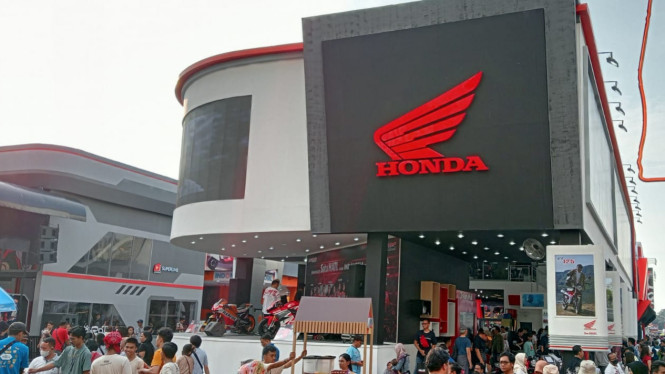 Booth Honda di Jakarta Fair 2023
