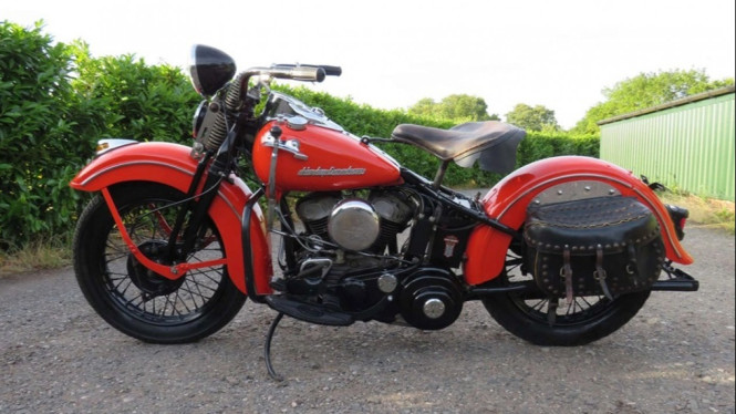 Harley-Davidson WLC 1949 di lelang