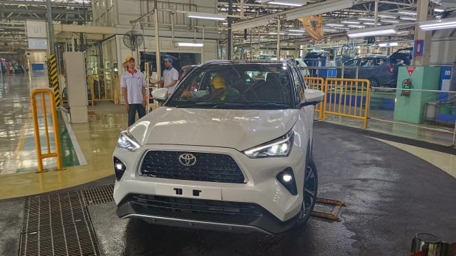 Yaris Cross Hybrid di TMMIN