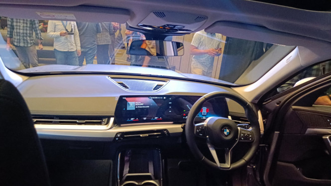 Interior BMW X1 terbaru