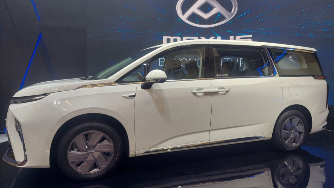 Maxus Mifa 9