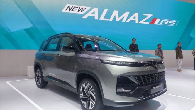 Wuling Almaz RS Hybrid