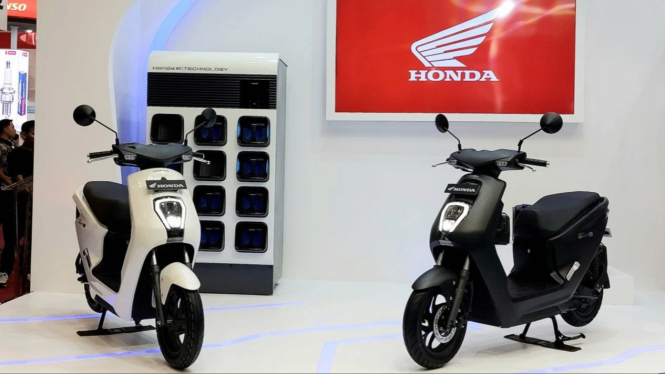 Motor Listrik Honda EM1 E: Dapat Subsidi Rp7 Juta, Harganya Jadi Segini