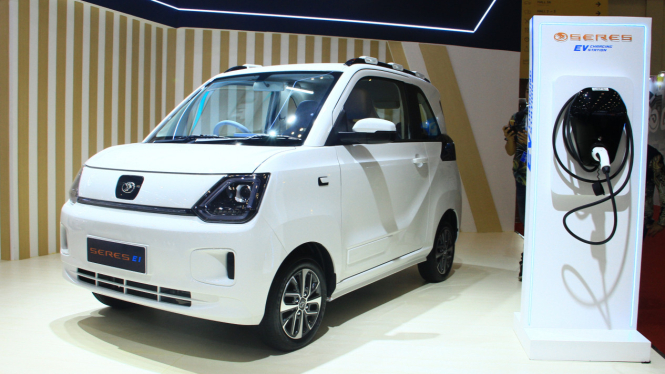 Mobil listrik Seres E1