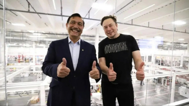 Luhut Binsar Pandjaitan bersama Elon Musk