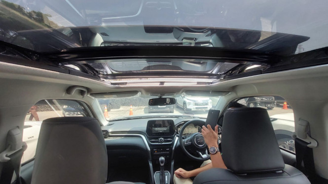 Sunroof Suzuki Grand Vitara