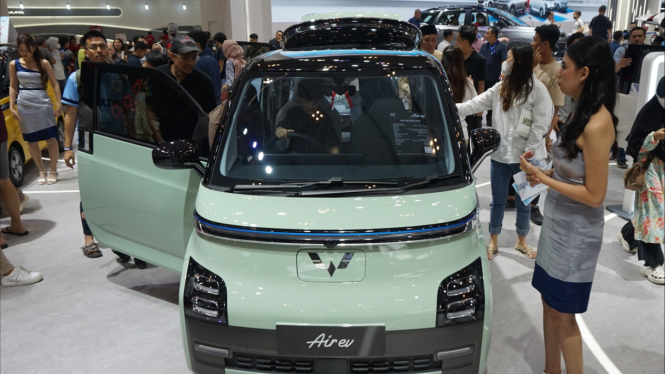 Mobil paling laku Wuling di GIIAS, Air ev