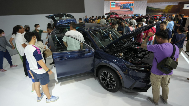 Honda CR-V e:HEV dikerebuti pengunjung GIIAS 2023