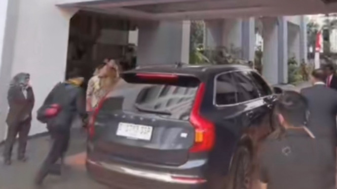 Mobil Volvo Ridwan Kamil