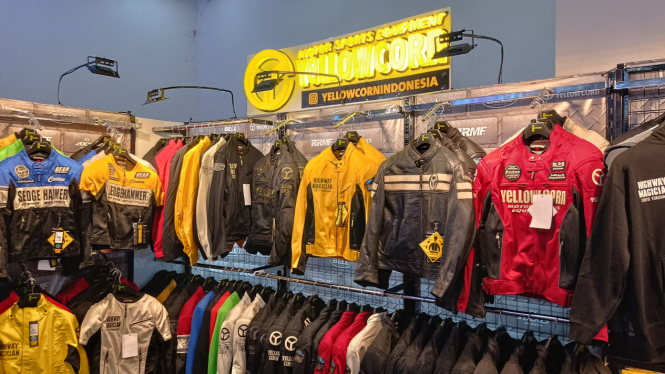 Promo jaket motor asal Jepang, Yellowcorn