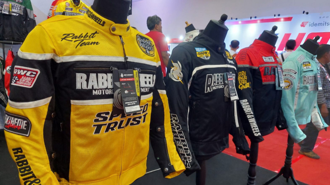 Promo jaket motor Rabbit&Wheels