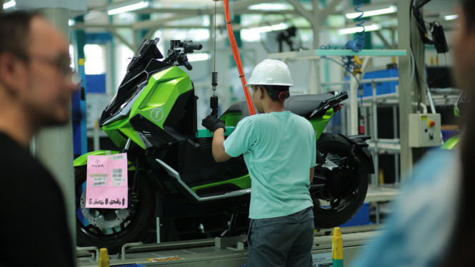 Pabrik motor listrik Alva di Cikarang
