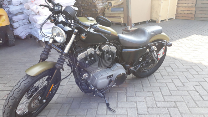 Harley-Davidson lelang