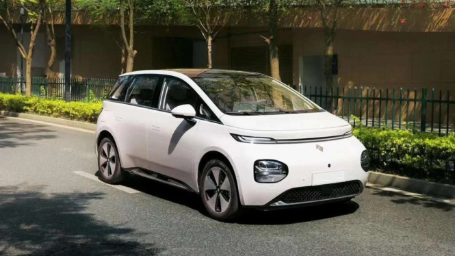 Bukti Wuling Cloud EV siap dijual di Indonesia