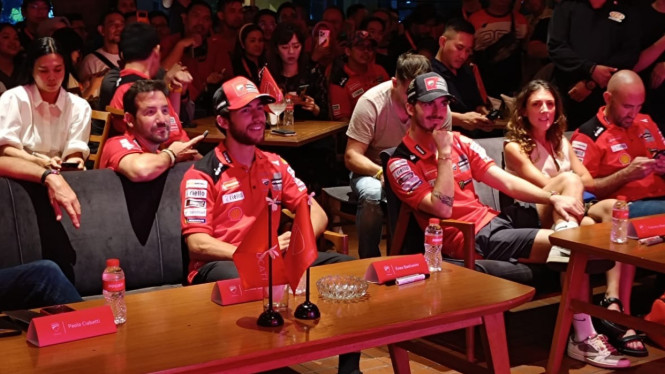 Francesco Bagnaia dan Enea Bastianini