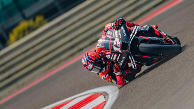 Pembalap Aprilia, Maverick Vinales