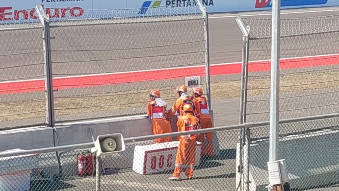 Marshal di MotoGP Mandalika 2023