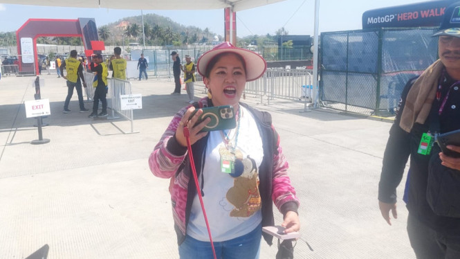 Mbak Rara di Sirkuit Mandalika 2023