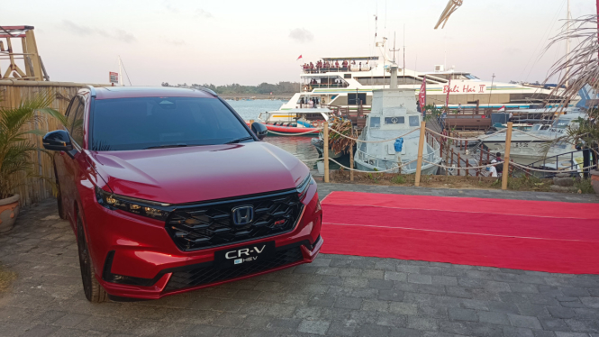 All New CR-V e:HEV