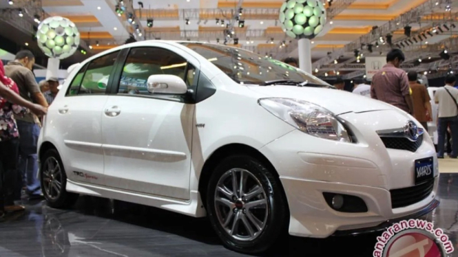 Toyota Yaris 2011