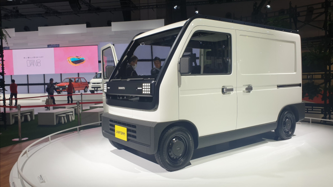 Daihatsu Uniform Cargo