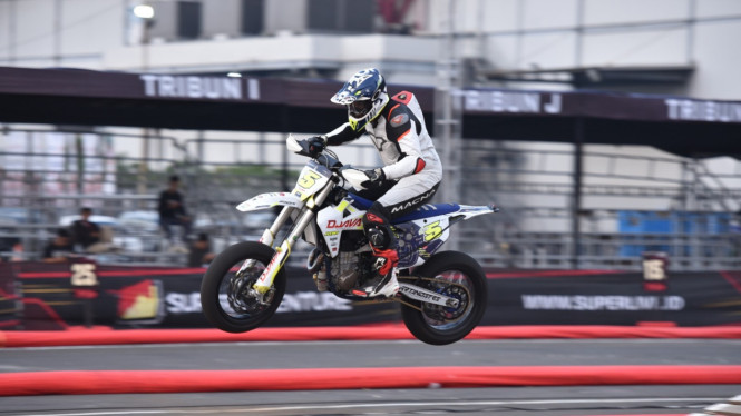 Doni Tata di Supermotor Seri Kejurnas 2023