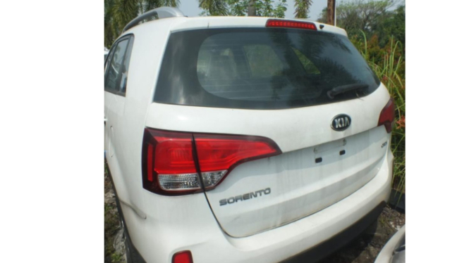 KIA Sorento yang dilelang.