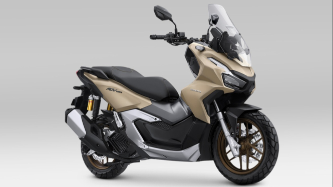 Honda ADV 160 terbaru warna cokelat
