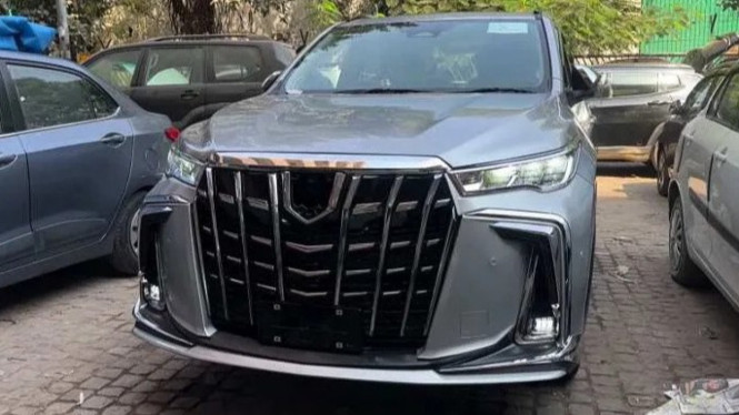 Toyota Innova Zenix Dimodifikasi Mirip Alphard