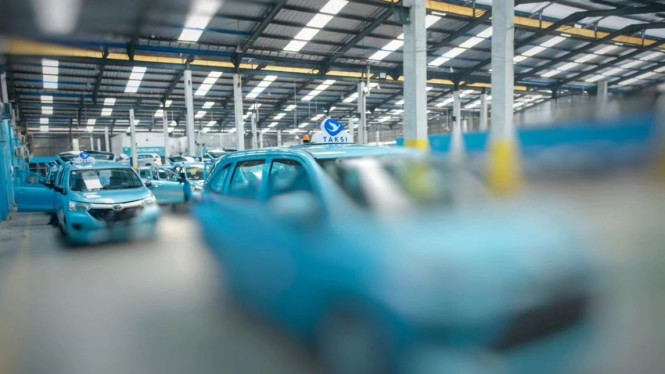 Avanza Transvormer baru armada Blue Bird