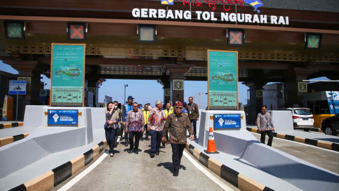 Menteri PUPR Basuki Hadimuljono bakal hapus tapping tol