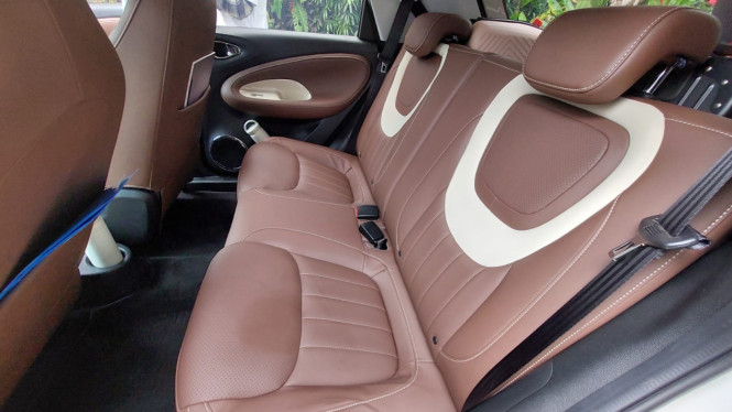 Bangku belakang Wuling BinguoEV