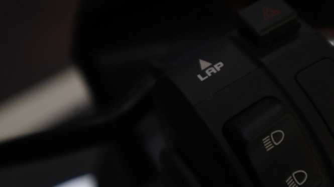 Fitur di Honda CBR250RR