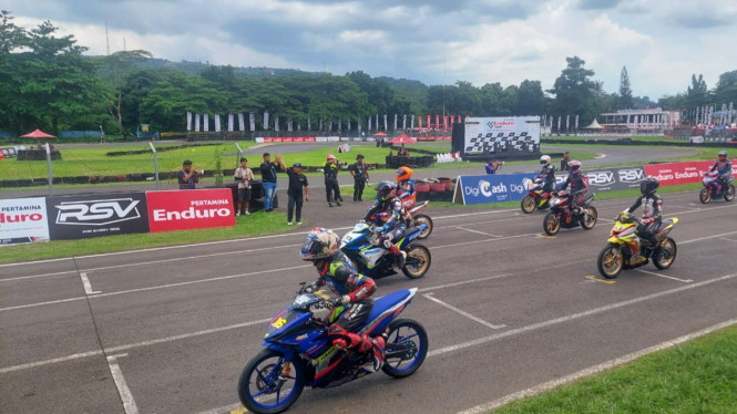 Balap motor Pertamina Enduro RSV Championship