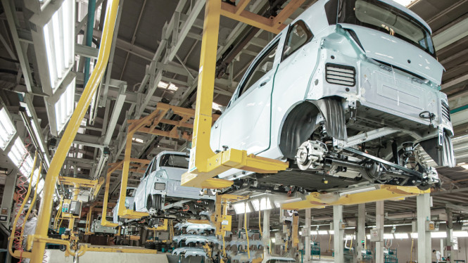 Mobil listrik Seres E1 diproduksi di pabrik Indonesia
