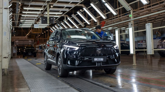 New MG ZS EV Buatan Indonesia