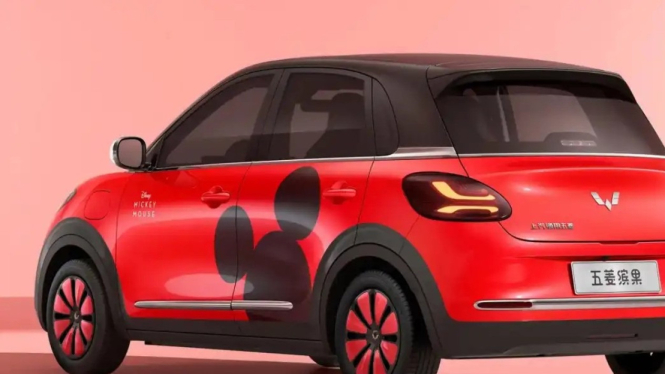 Wuling Binguo EV edisi Mickey Mouse