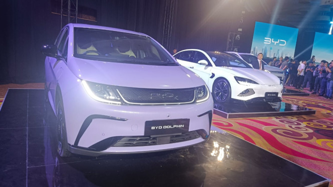 Mobil listrik BYD Dolphin