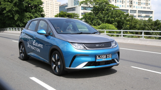 Mobil listrik BYD Dolphin
