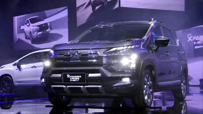Mitsubishi Xpander Cross Hybrid